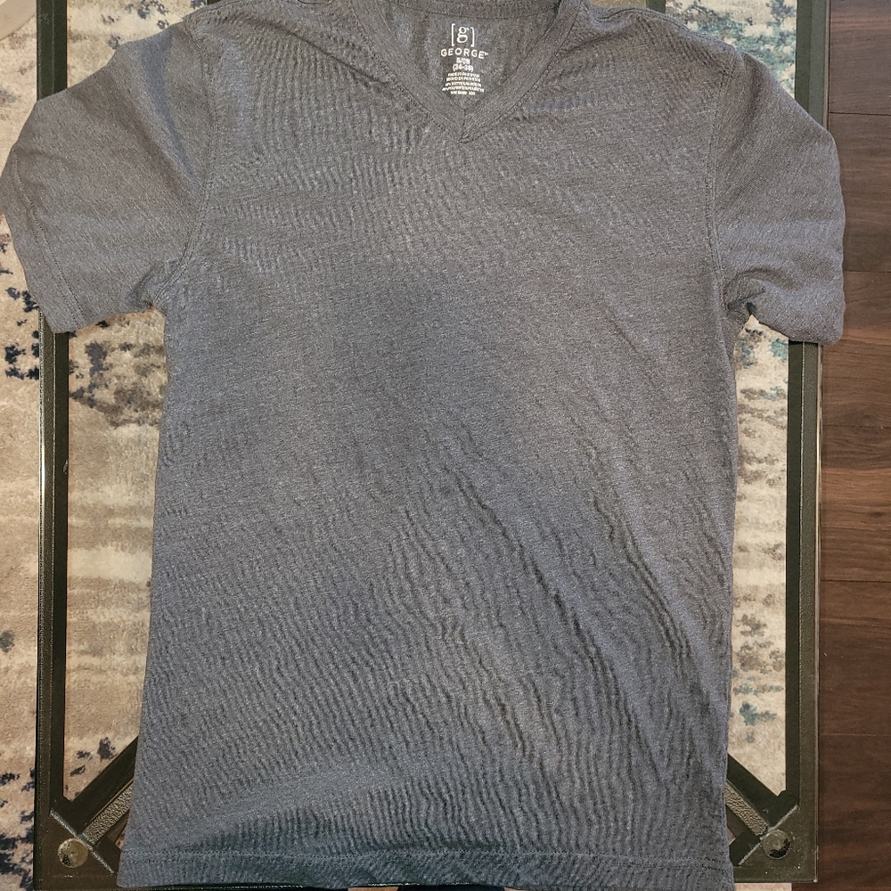 5 for $25!  Set of 2 - men's small t-shirts - Picture 3 of 4